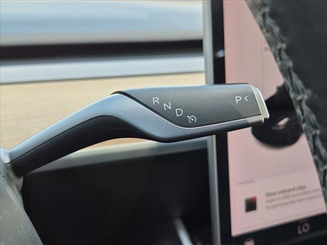 Used 2018 Tesla Model 3 Long Range RWD image 11