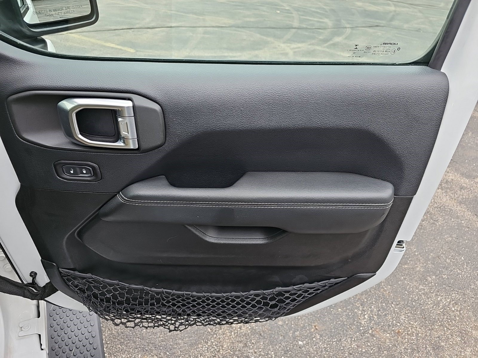 Used 2019 Jeep Wrangler Unlimited Sahara AWD/4WD image 14