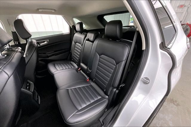Used 2024 Ford Edge SEL AWD/4WD image 19
