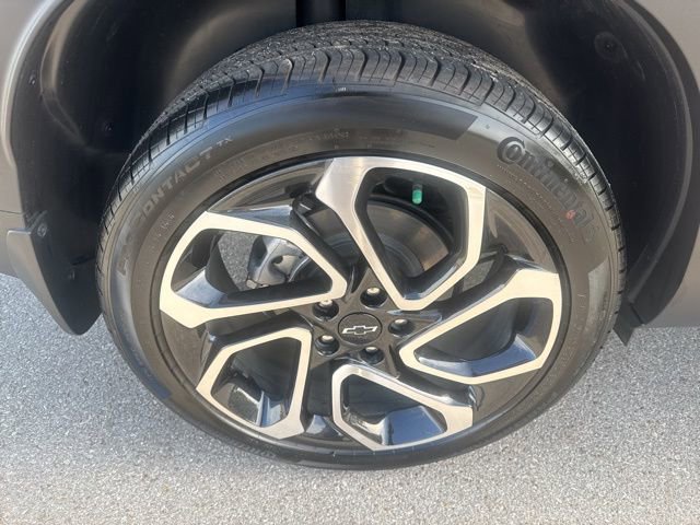 Used 2024 Chevrolet Trax RS w/ Sunroof Package image 14