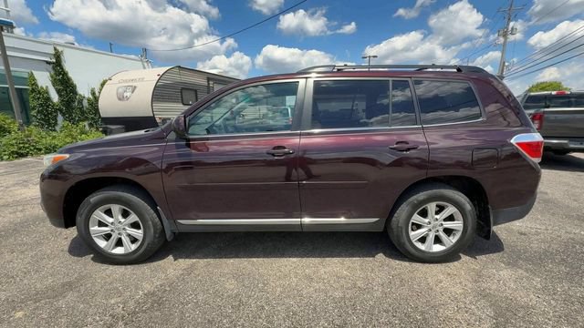 Used 2012 Toyota Highlander 4WD w/ Tech Pkg image 5