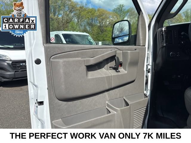 Used 2024 Chevrolet Express 2500 w/ Driver Convenience Package RWD image 31