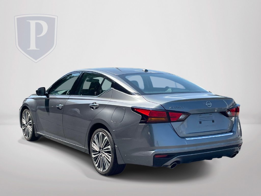 Used 2023 Nissan Altima 2.5 SL FWD image 6