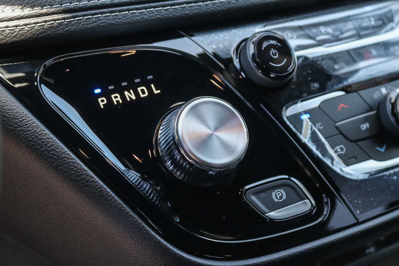 New 2027 Chrysler Pacifica Select FWD image 22