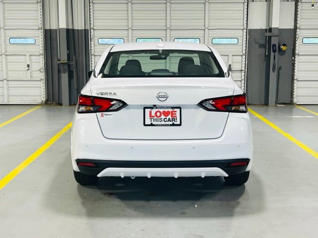 New 2025 Nissan Versa SV w/ Trunk Package image 15