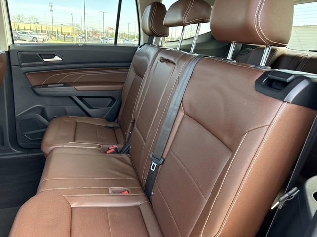 Used 2022 Volkswagen Atlas SEL image 15