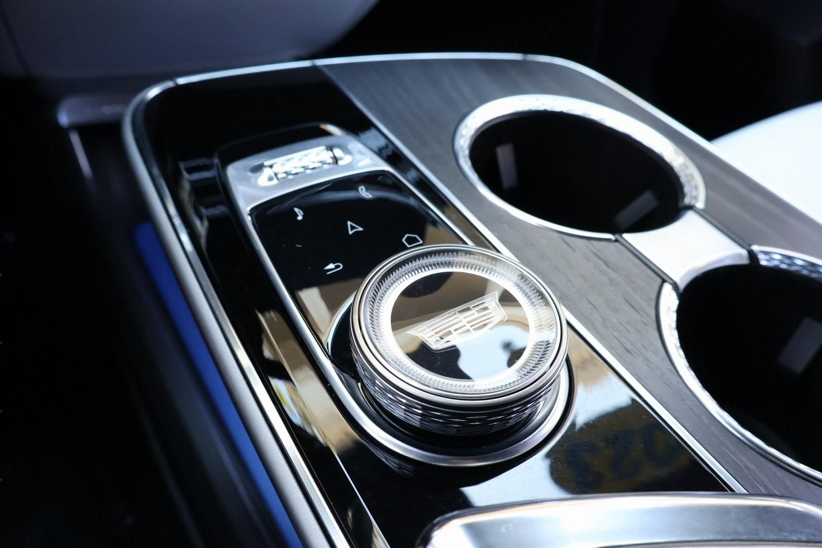 Certified 2023 Cadillac Lyriq 2WD image 24