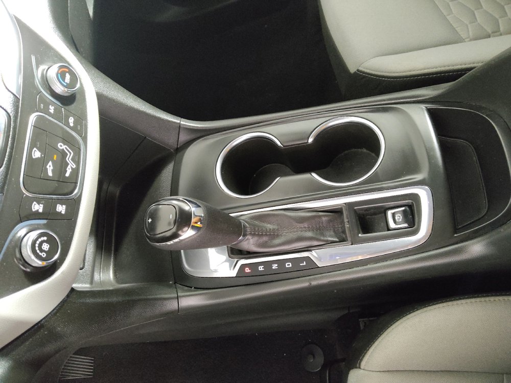 Used 2021 Chevrolet Equinox LS FWD image 26