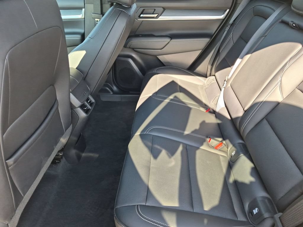 Used 2026 GMC Terrain Elevation w/ Elevation Premium Package AWD/4WD image 28