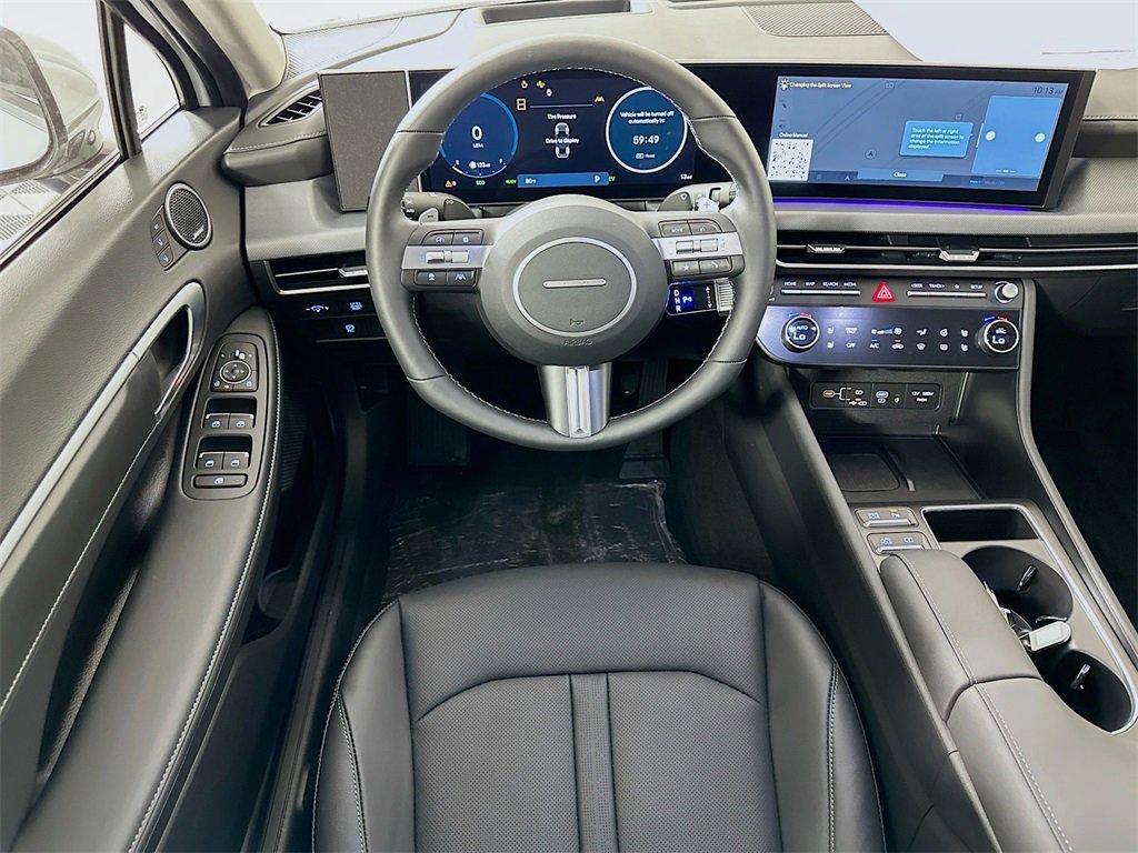 New 2025 Hyundai Sonata Limited image 16