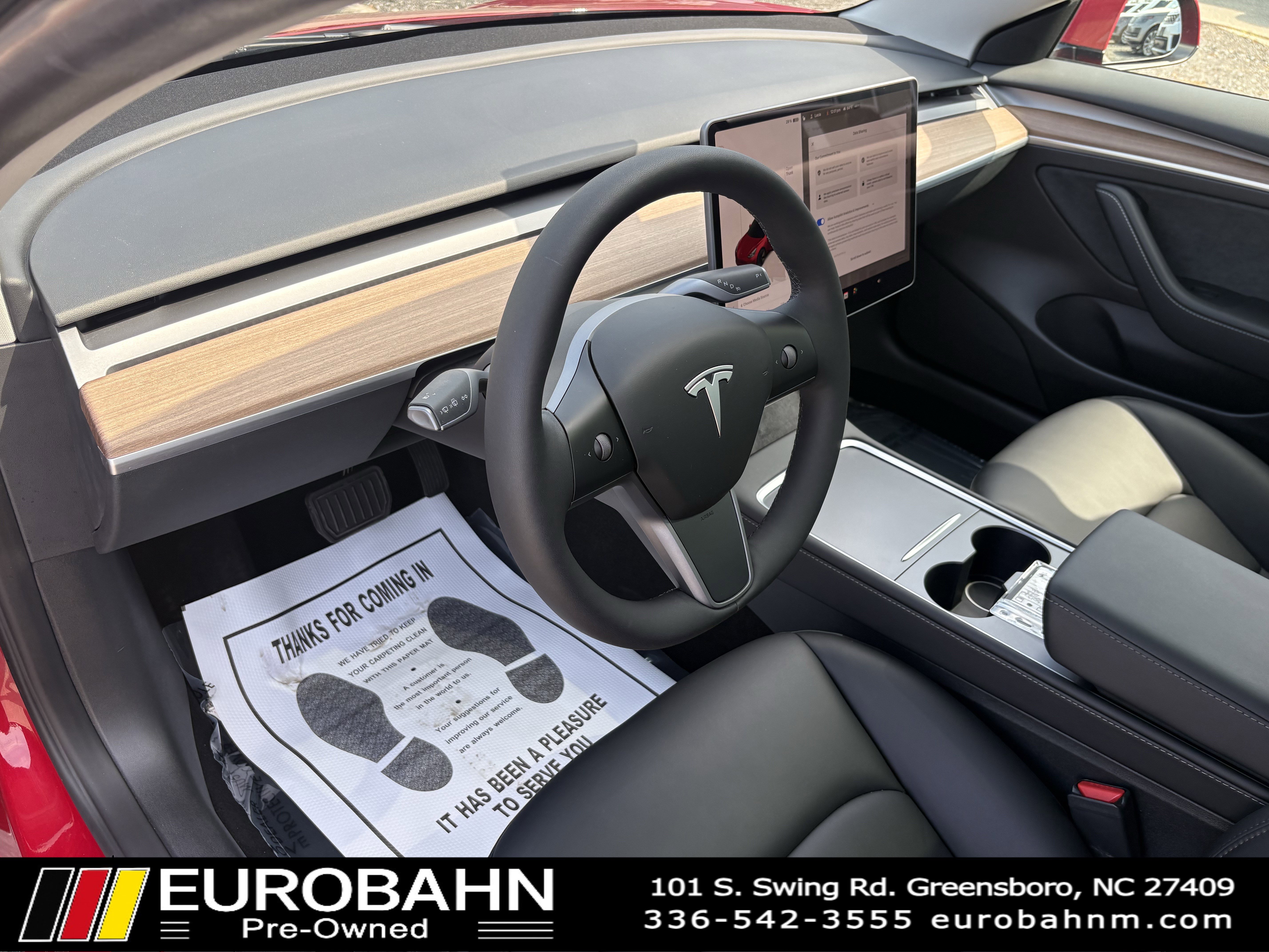 Used 2023 Tesla Model 3 Standard Range image 8