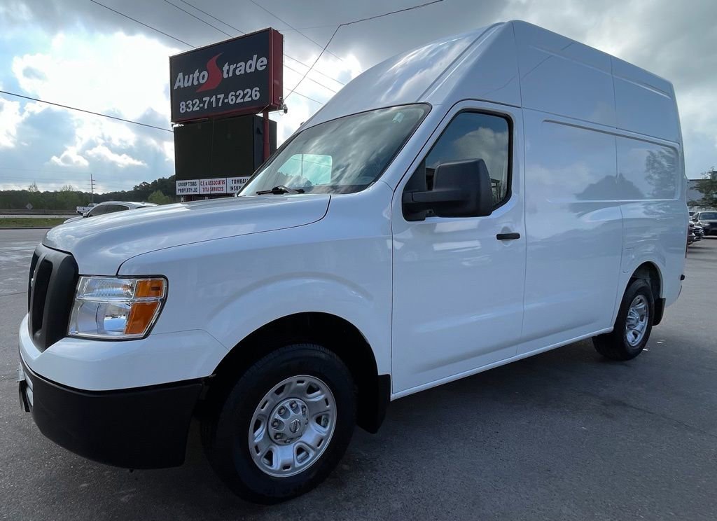 Used 2020 Nissan NV 2500 SV image 4