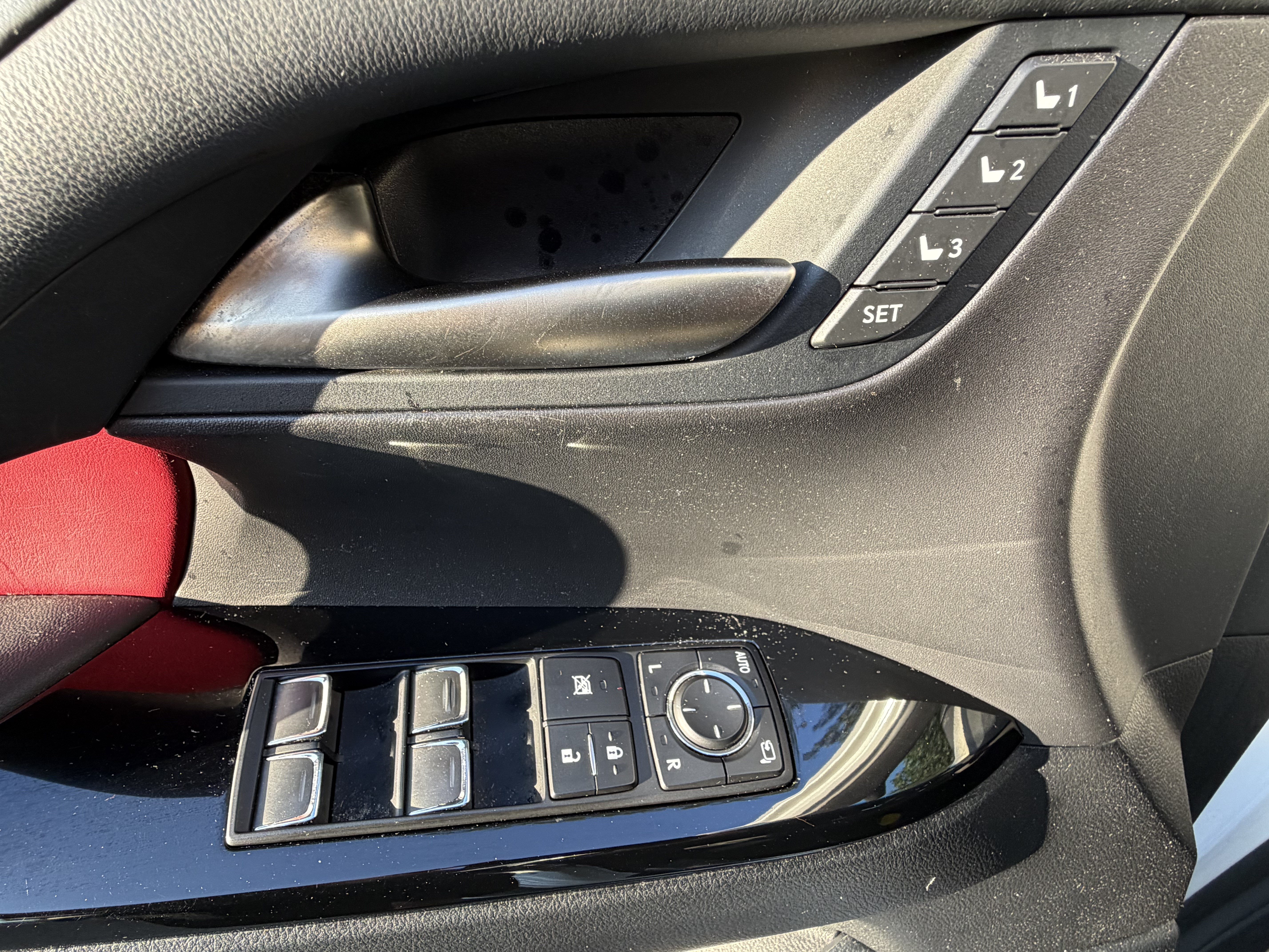 Used 2021 Lexus LX 570 4WD w/ Inspiration Series #2 image 14