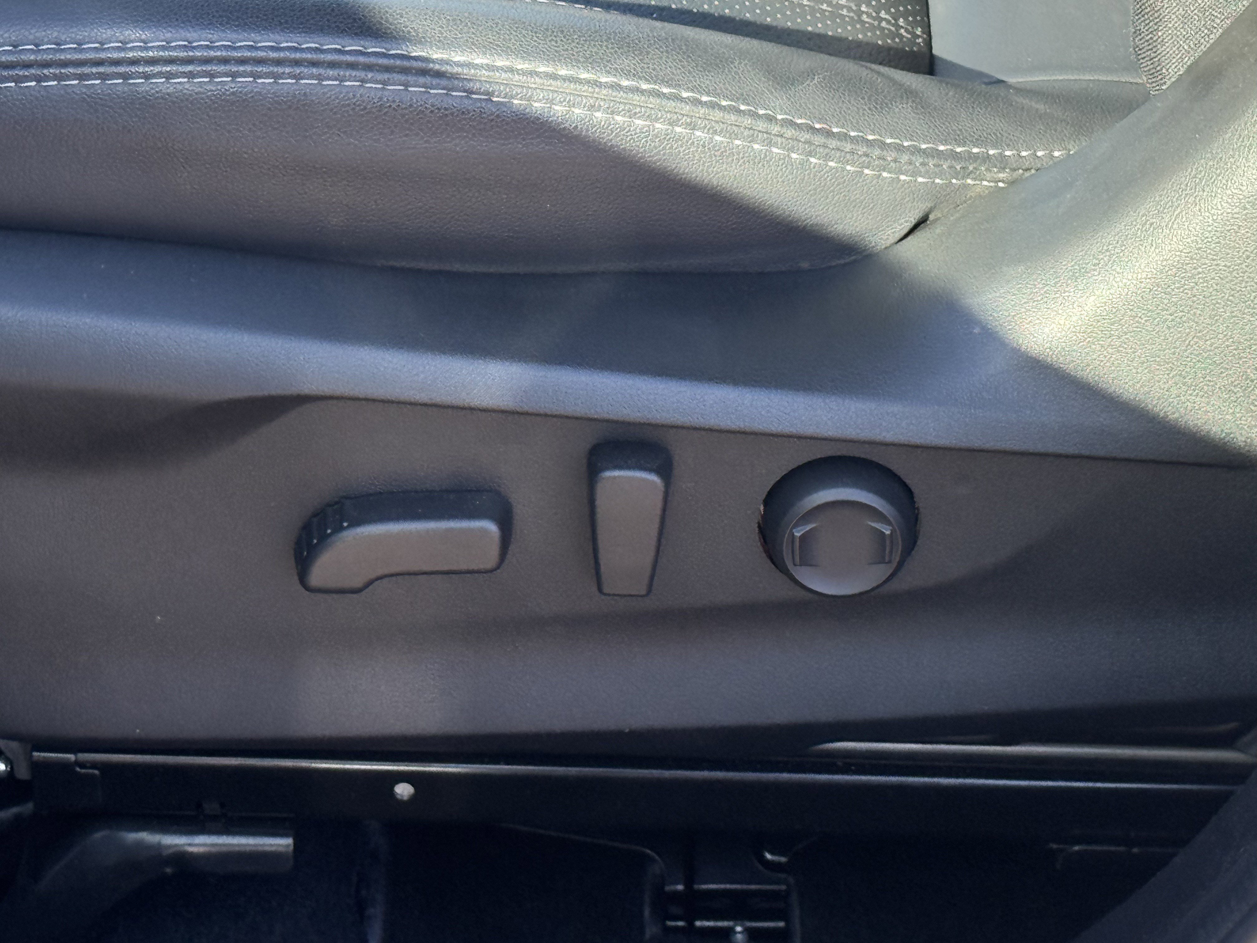 Used 2024 Subaru Forester Limited image 17