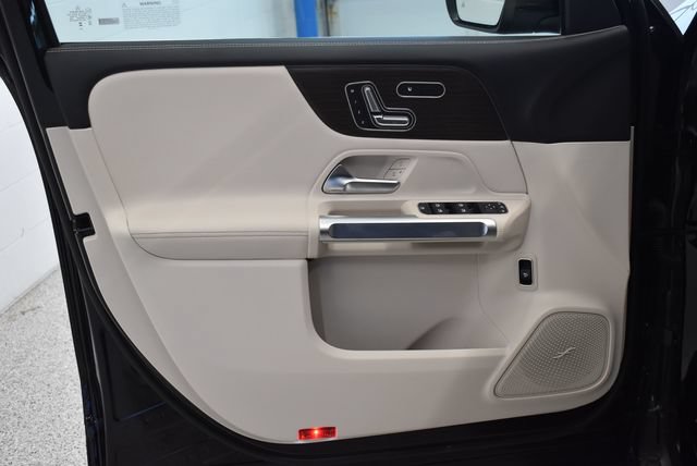 New 2026 Mercedes-Benz GLB 250 4MATIC image 19