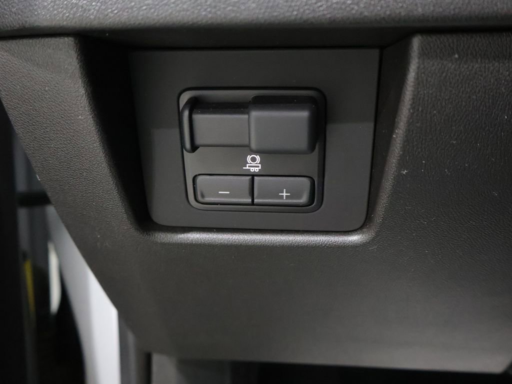 Used 2023 GMC Canyon Elevation w/ Elevation Premium Package image 31