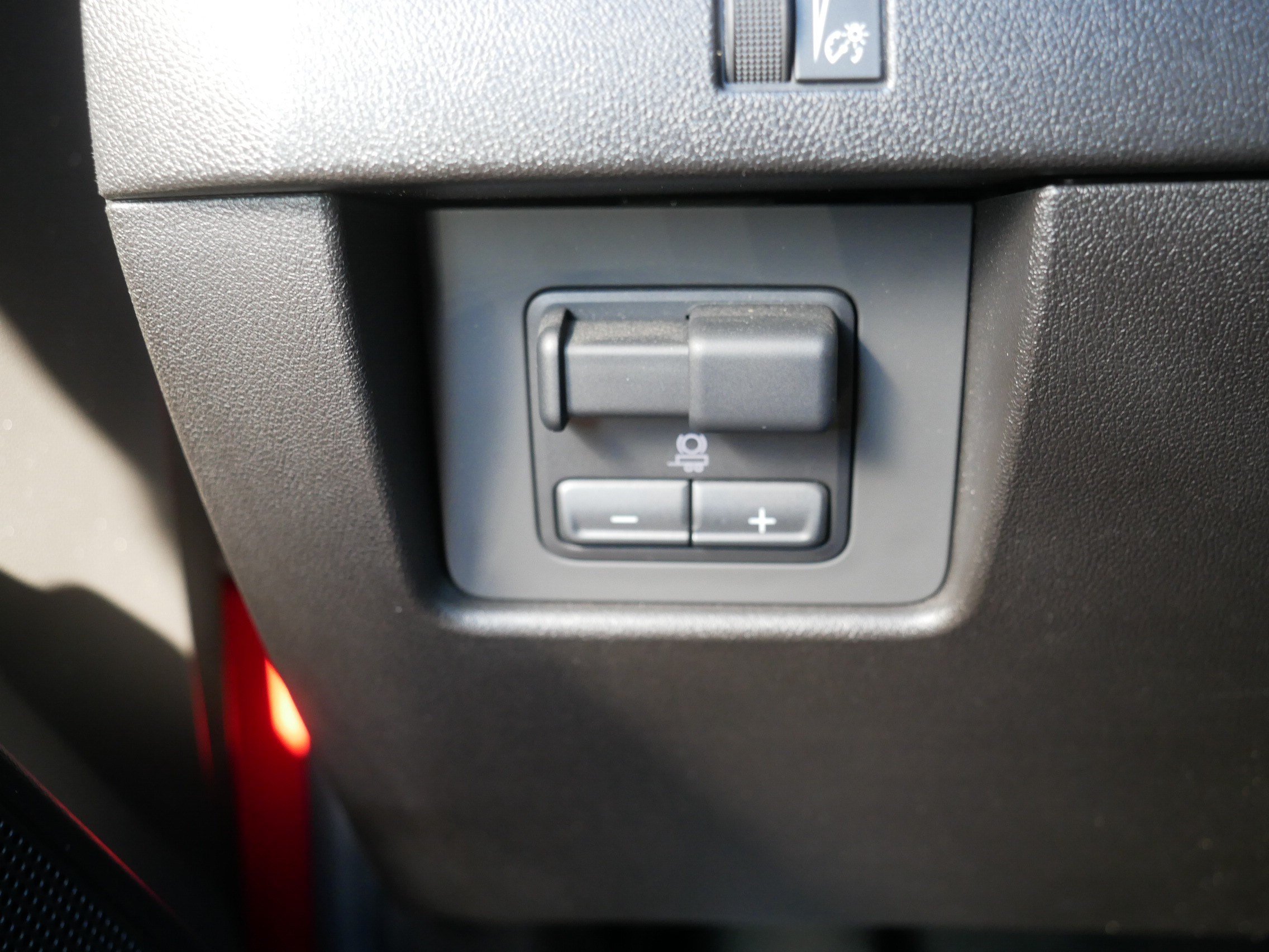 Used 2024 Chevrolet Colorado Trail Boss w/ Advanced Trailering Package AWD/4WD image 26