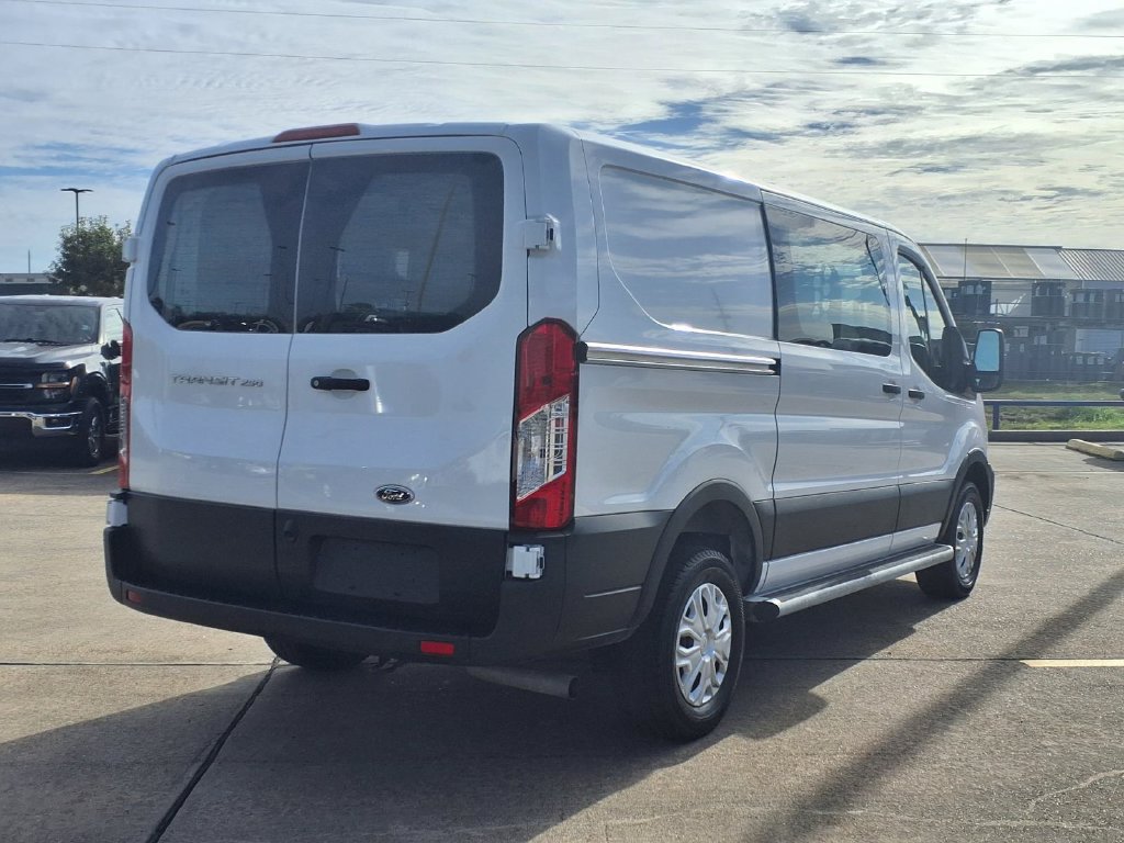 Used 2025 Ford Transit 250 Low Roof w/ Exterior Upgrade Package RWD image 2