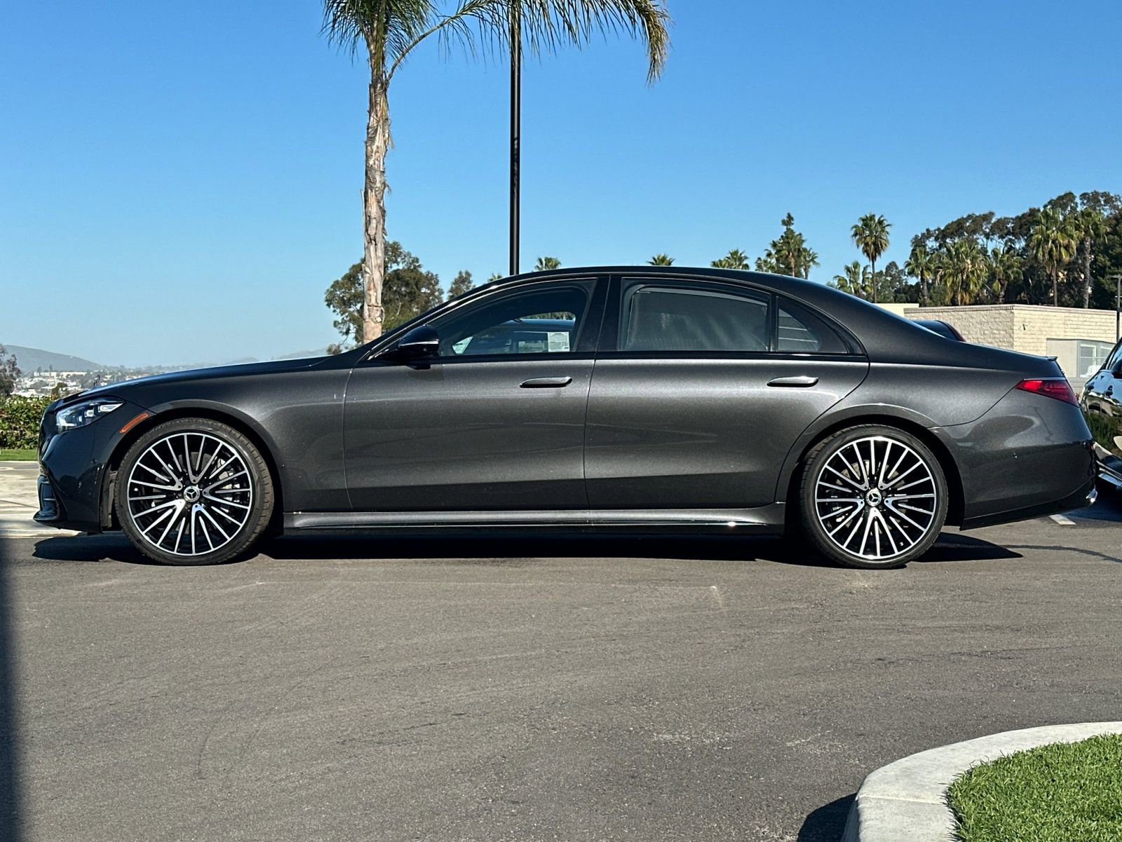 Certified 2023 Mercedes-Benz S 580 4MATIC Sedan image 7