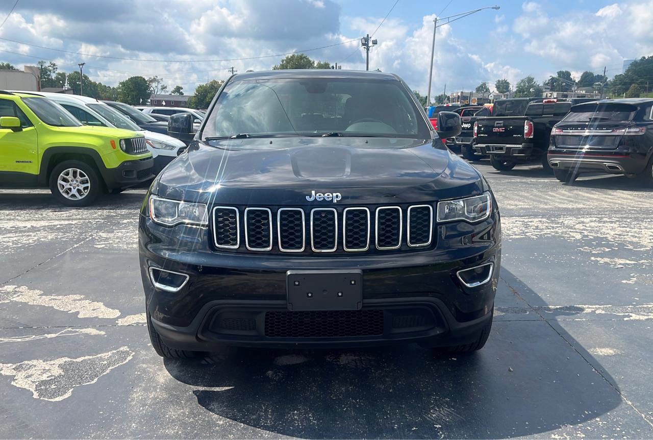 Used 2020 Jeep Grand Cherokee Laredo AWD/4WD image 8