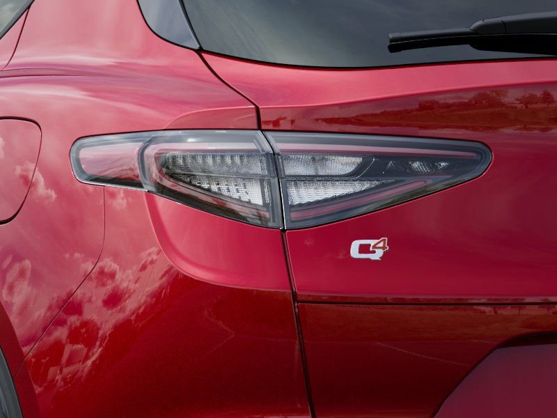 New 2025 Alfa Romeo Stelvio Sprint image 9