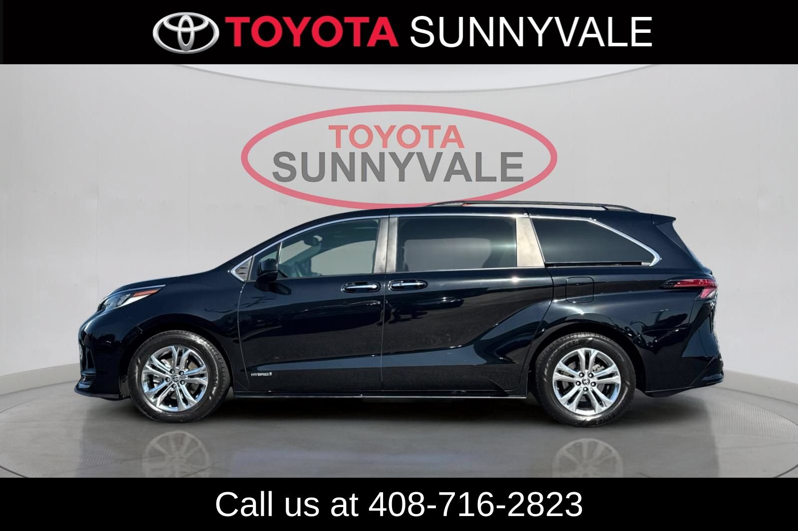 Used 2021 Toyota Sienna XSE AWD/4WD image 7