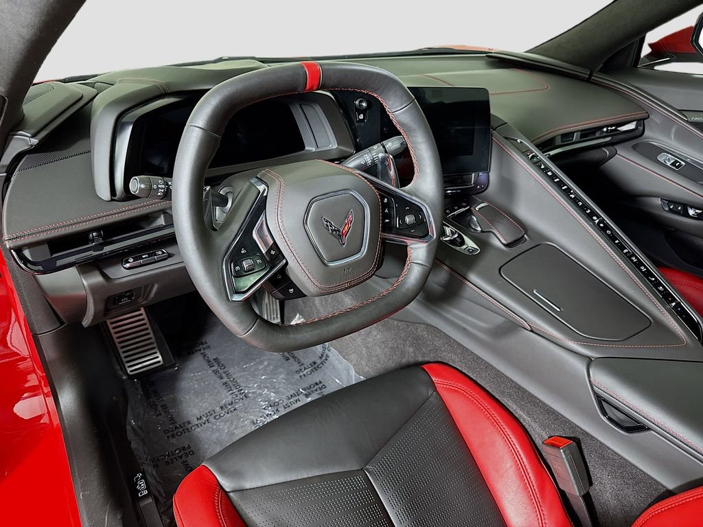 Used 2024 Chevrolet Corvette Stingray Premium Cpe w/ Z51 Performance Package image 9
