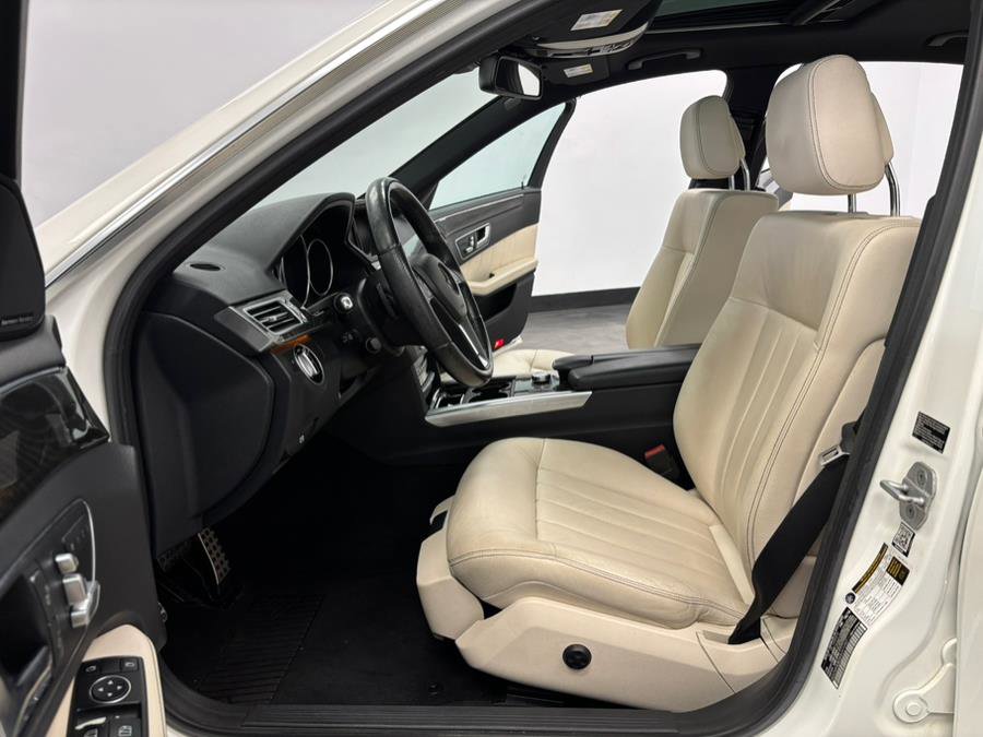 Used 2014 Mercedes-Benz E 350 4MATIC Sedan w/ Premium 1 Package image 31