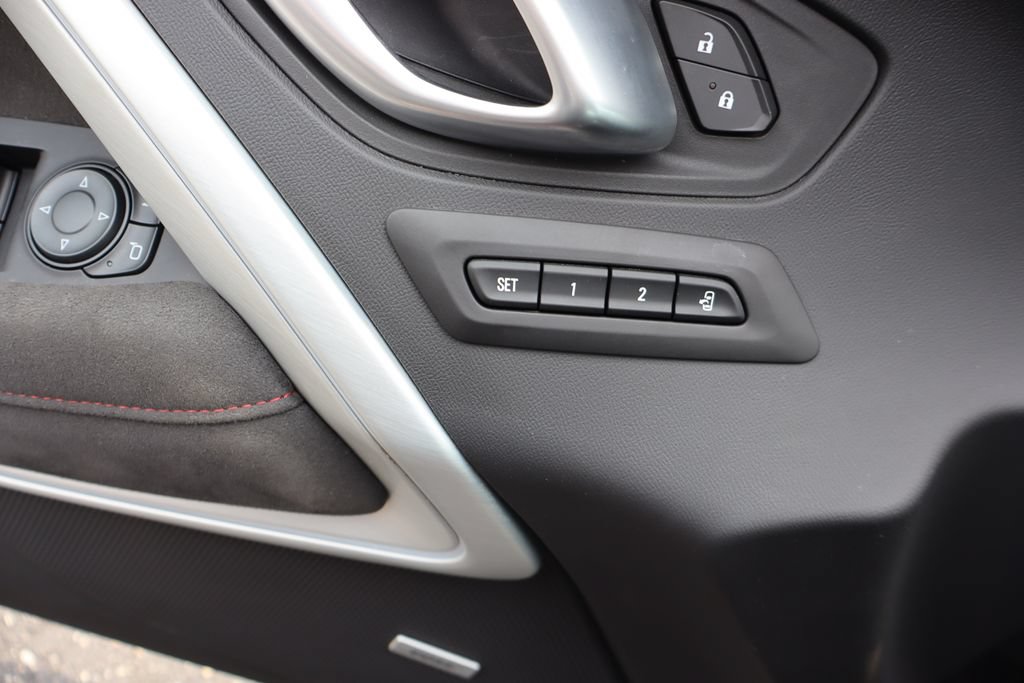 Used 2022 Chevrolet Camaro ZL1 RWD image 24