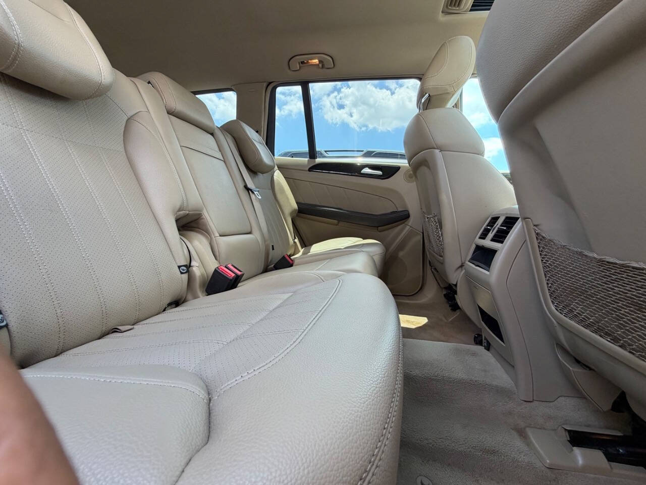 Used 2016 Mercedes-Benz GL 450 4MATIC image 22
