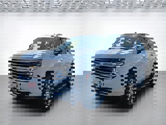 Used 2023 Chevrolet Suburban High Country image 8