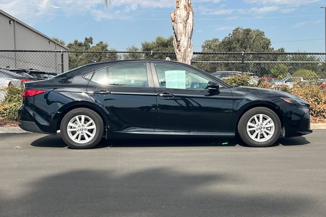 Used 2025 Toyota Camry LE FWD image 3