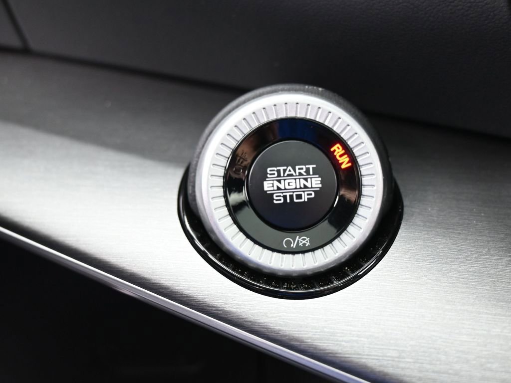 New 2026 Jeep Grand Wagoneer L Limited image 27