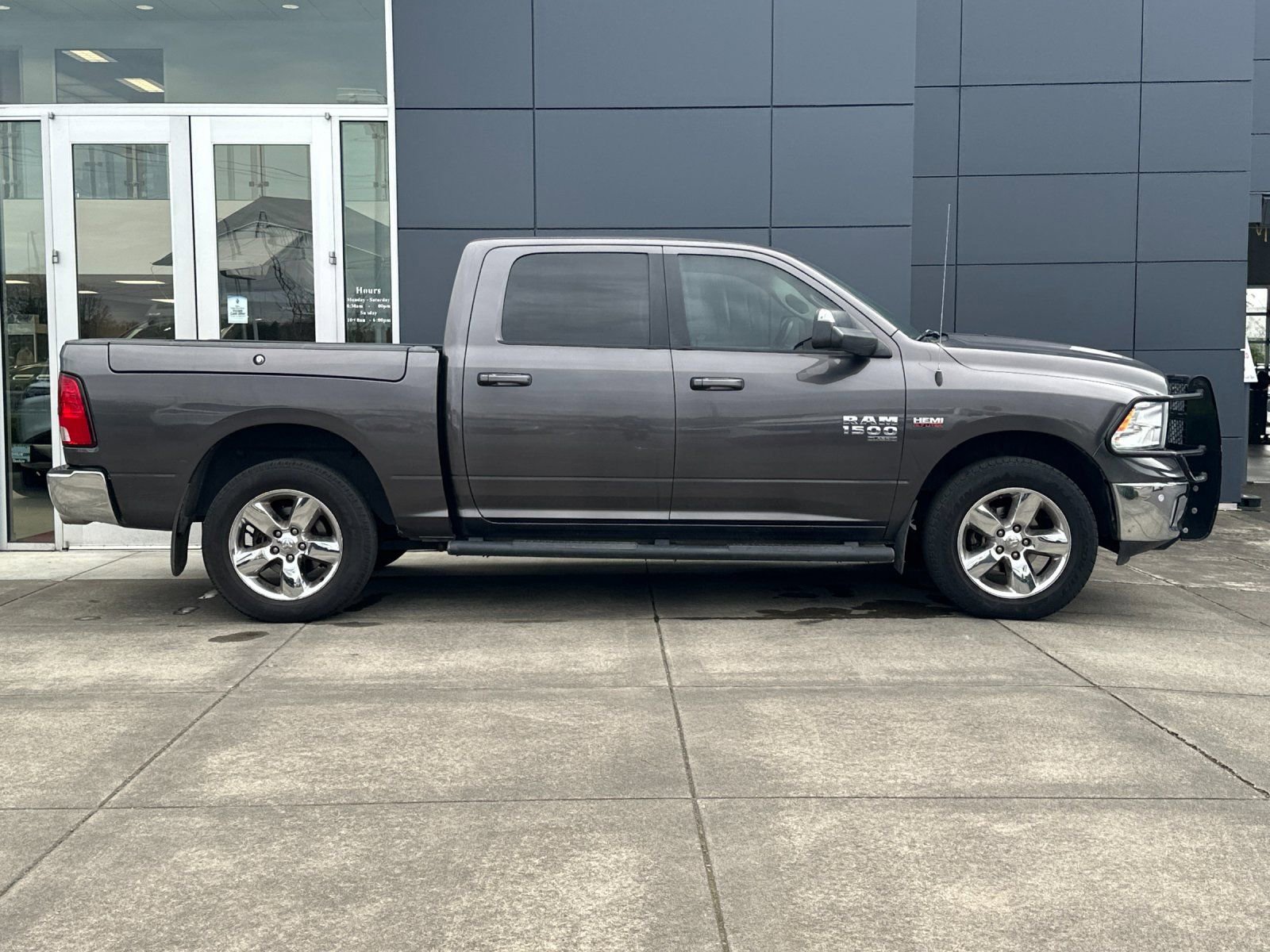 Used 2019 RAM 1500 Big Horn image 2