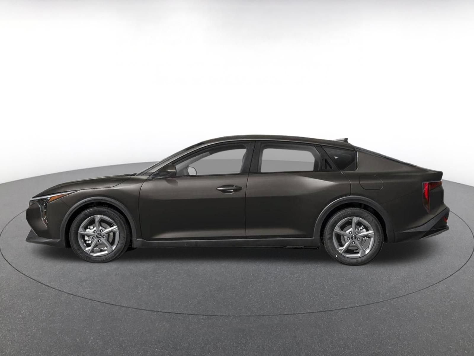 Used 2026 Kia K4 FWD image 3