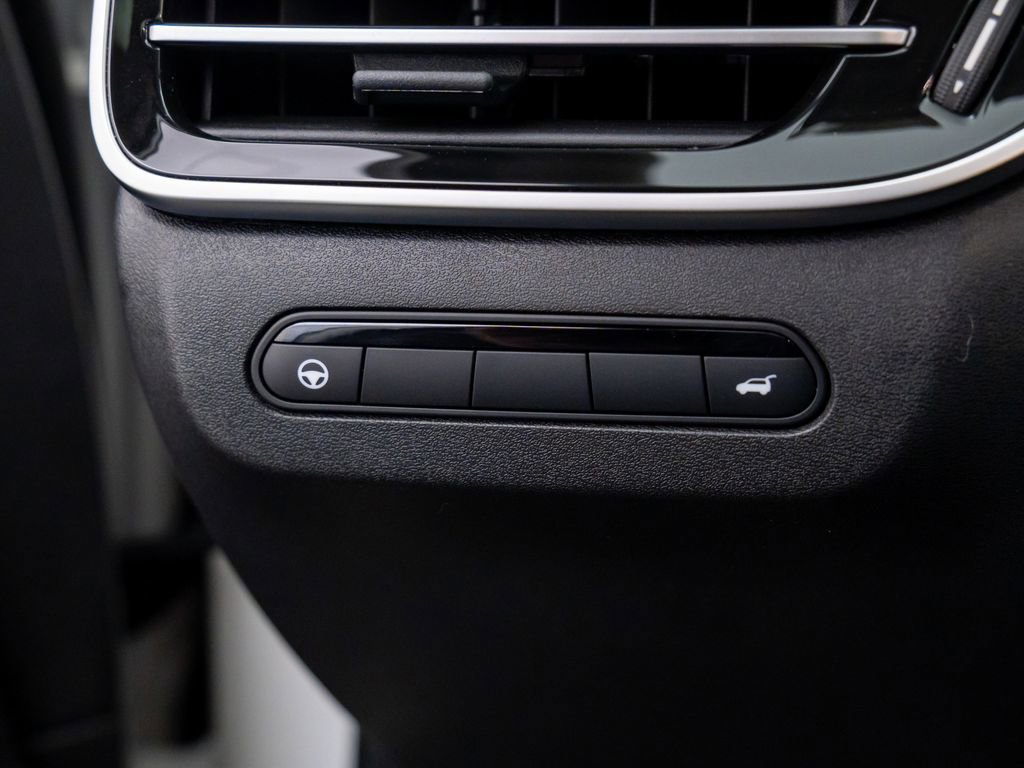 Used 2025 INFINITI QX60 Luxe image 23