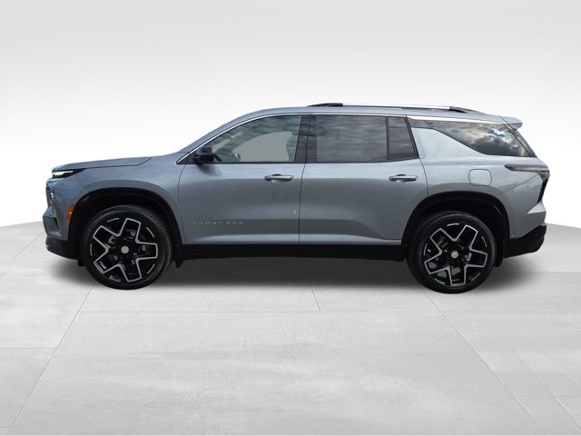 Used 2026 Chevrolet Traverse High Country w/ LPO, Floor Liner Package AWD/4WD image 11
