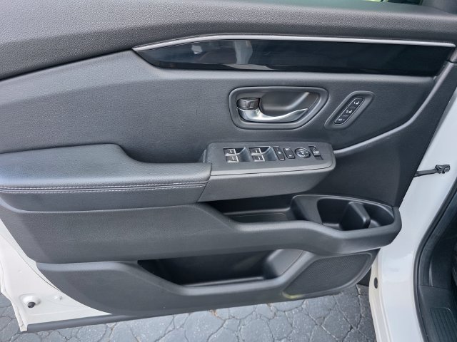 Used 2024 Honda Pilot EX-L image 10