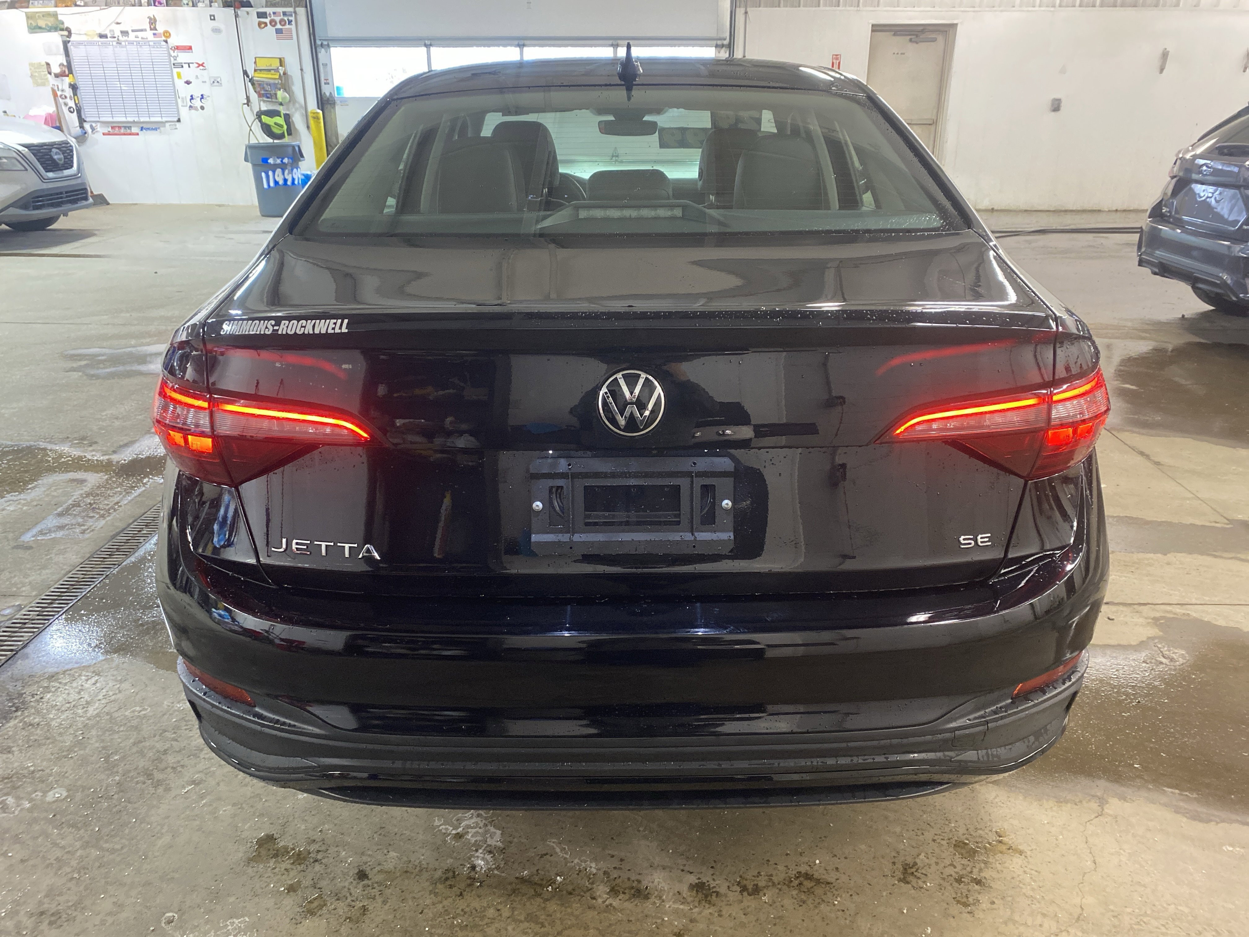 Used 2024 Volkswagen Jetta SE image 6