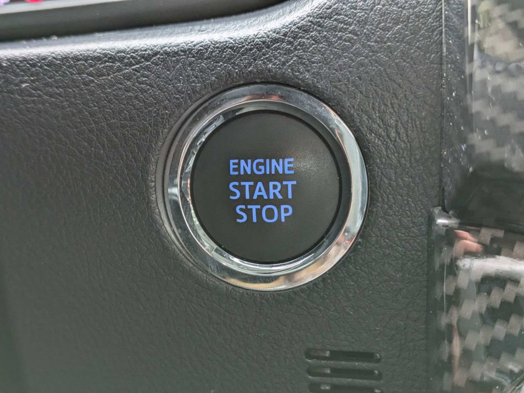 Used 2023 Toyota 4Runner SR5 Premium w/ Moonroof Package RWD image 41