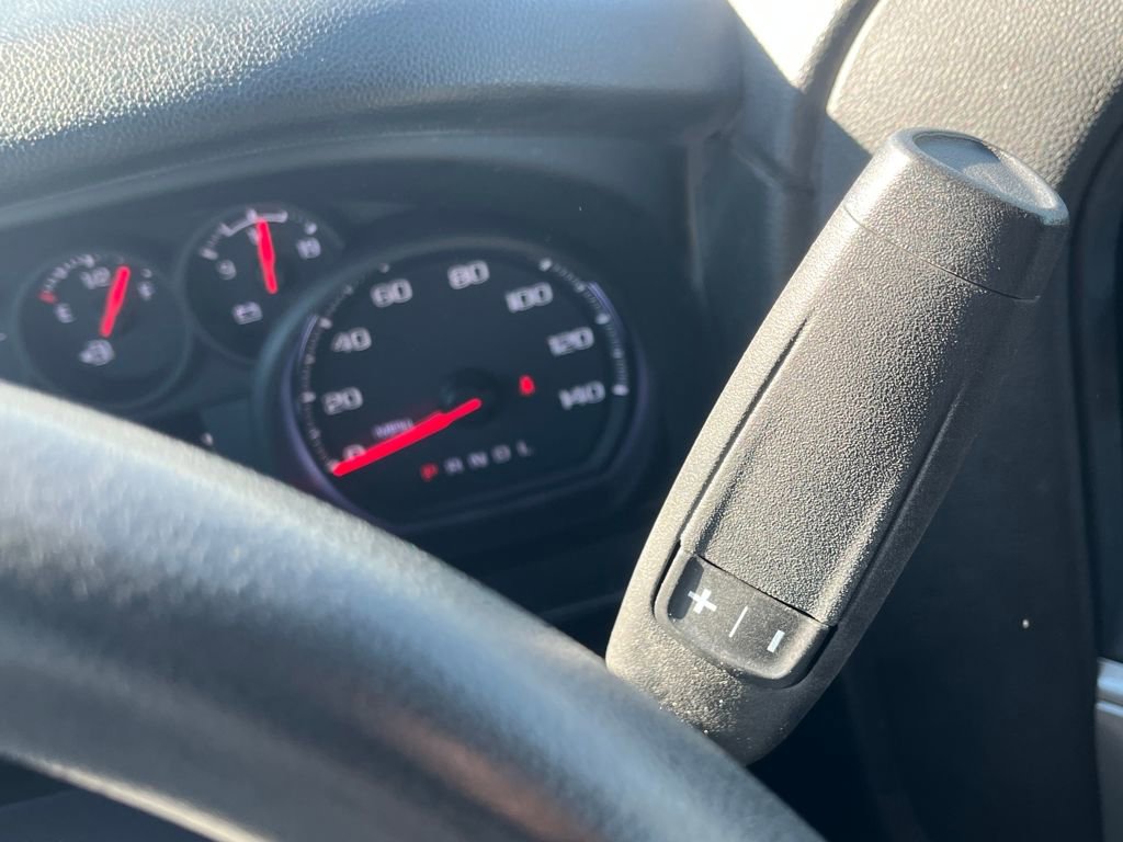 Used 2020 Chevrolet Silverado 2500 Custom w/ Custom Value Package image 30