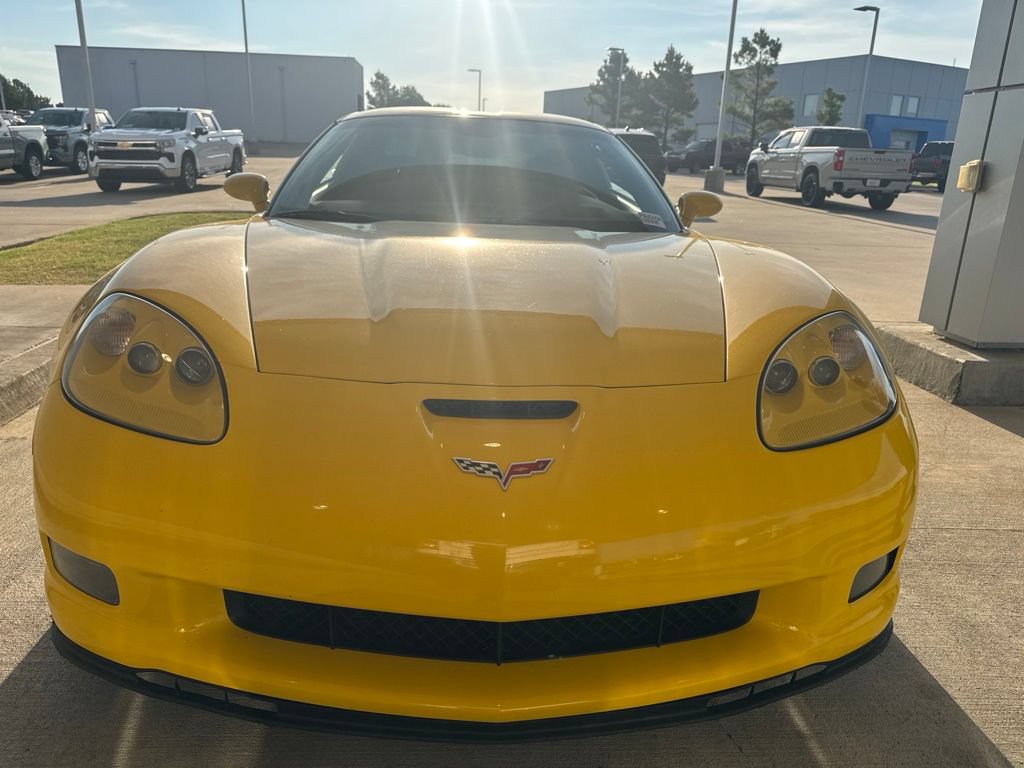 Used 2007 Chevrolet Corvette Z06 w/ Preferred Equipment Group RWD image 2