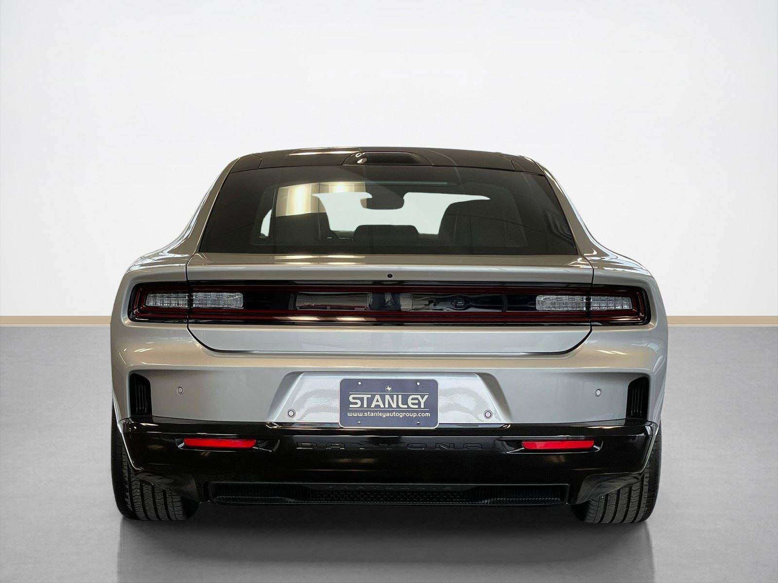 New 2024 Dodge Charger R/T w/ Plus Group image 6