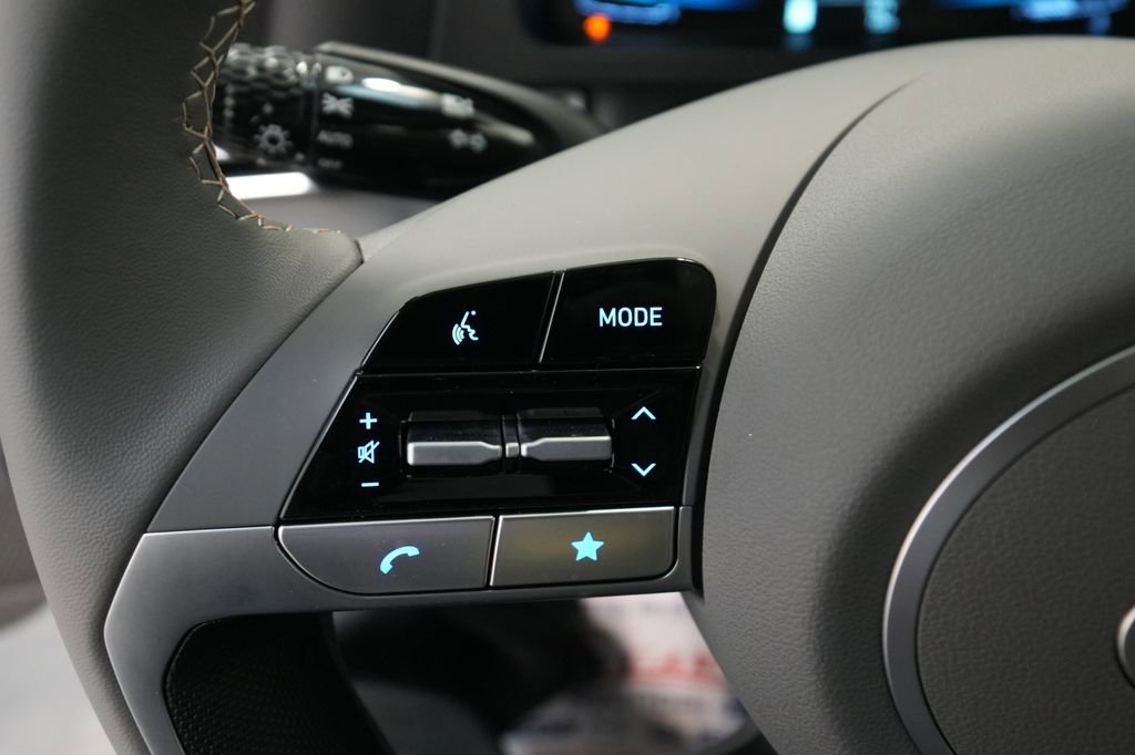 New 2026 Hyundai Elantra SEL Sport image 35