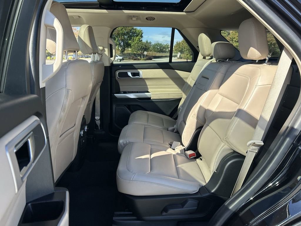 Used 2022 Ford Explorer XLT w/ Equipment Group 202A image 66
