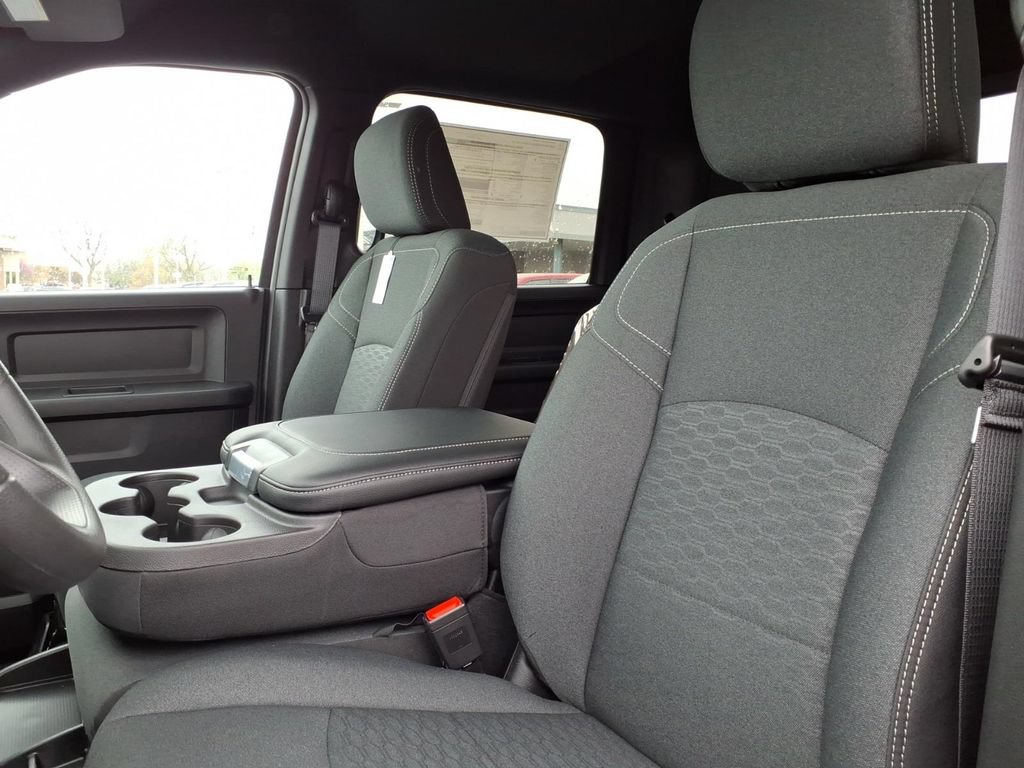 New 2026 RAM 2500 Tradesman AWD/4WD image 9