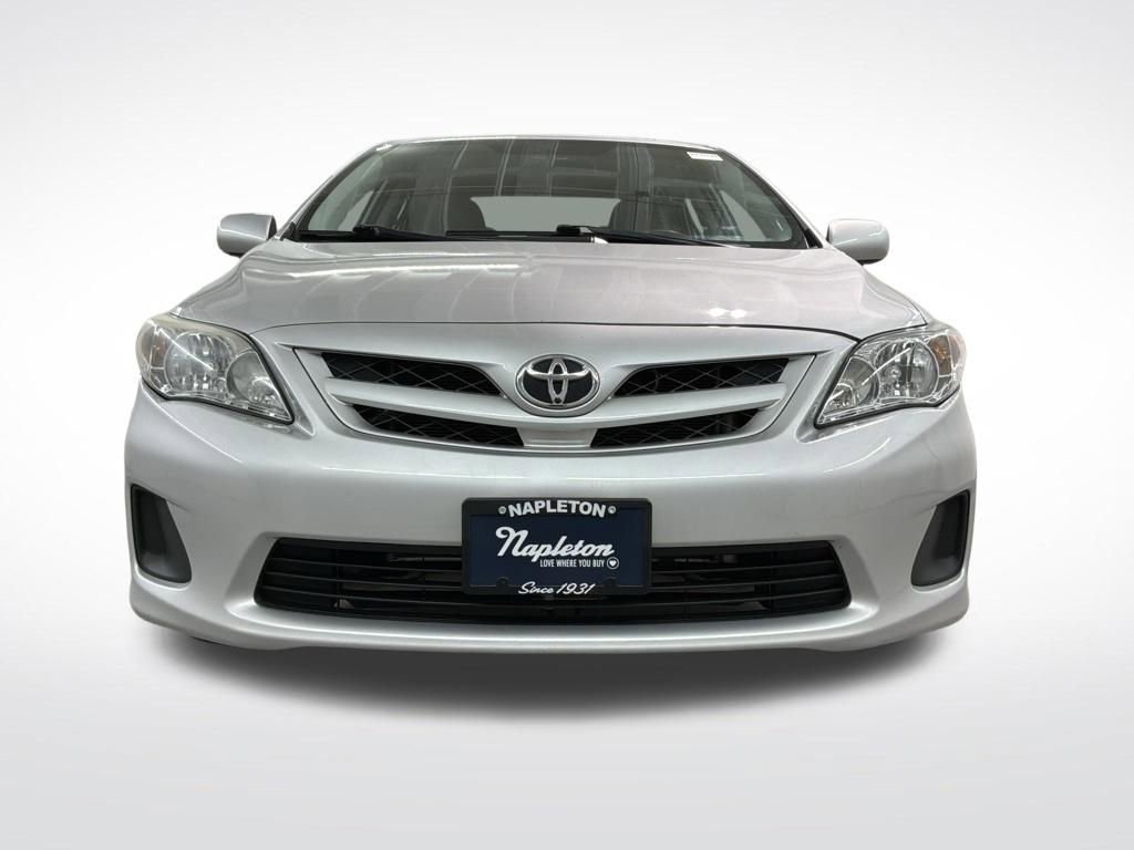 Used 2012 Toyota Corolla LE FWD image 5