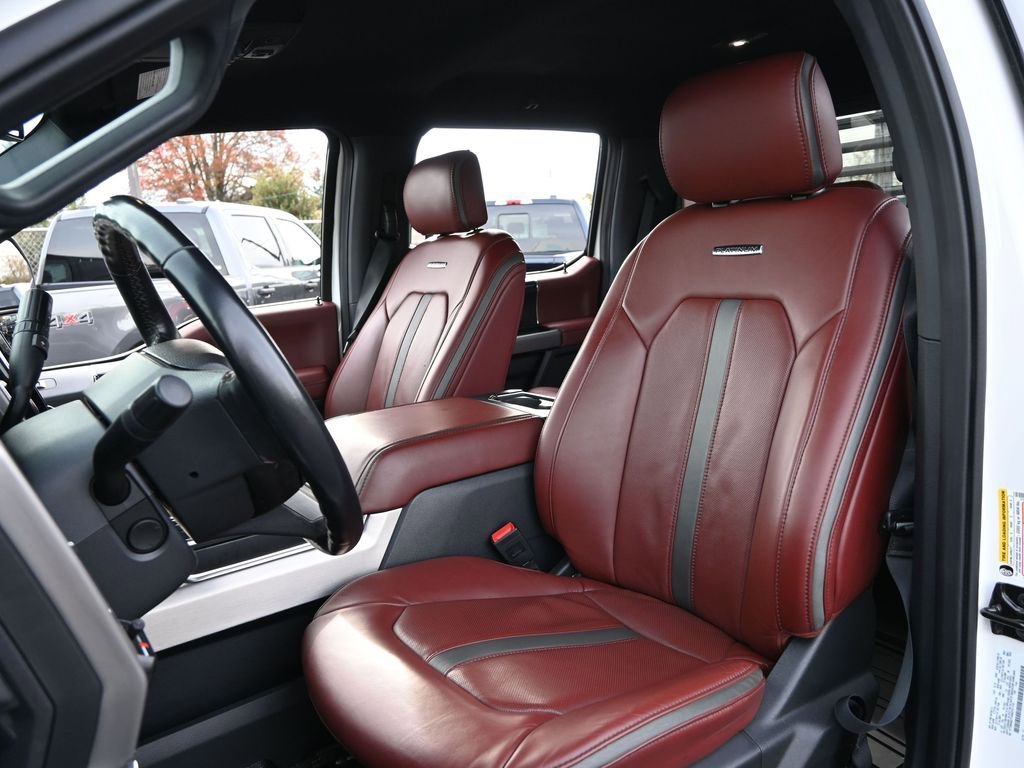 Used 2022 Ford F450 Platinum w/ FX4 Off-Road Package image 30