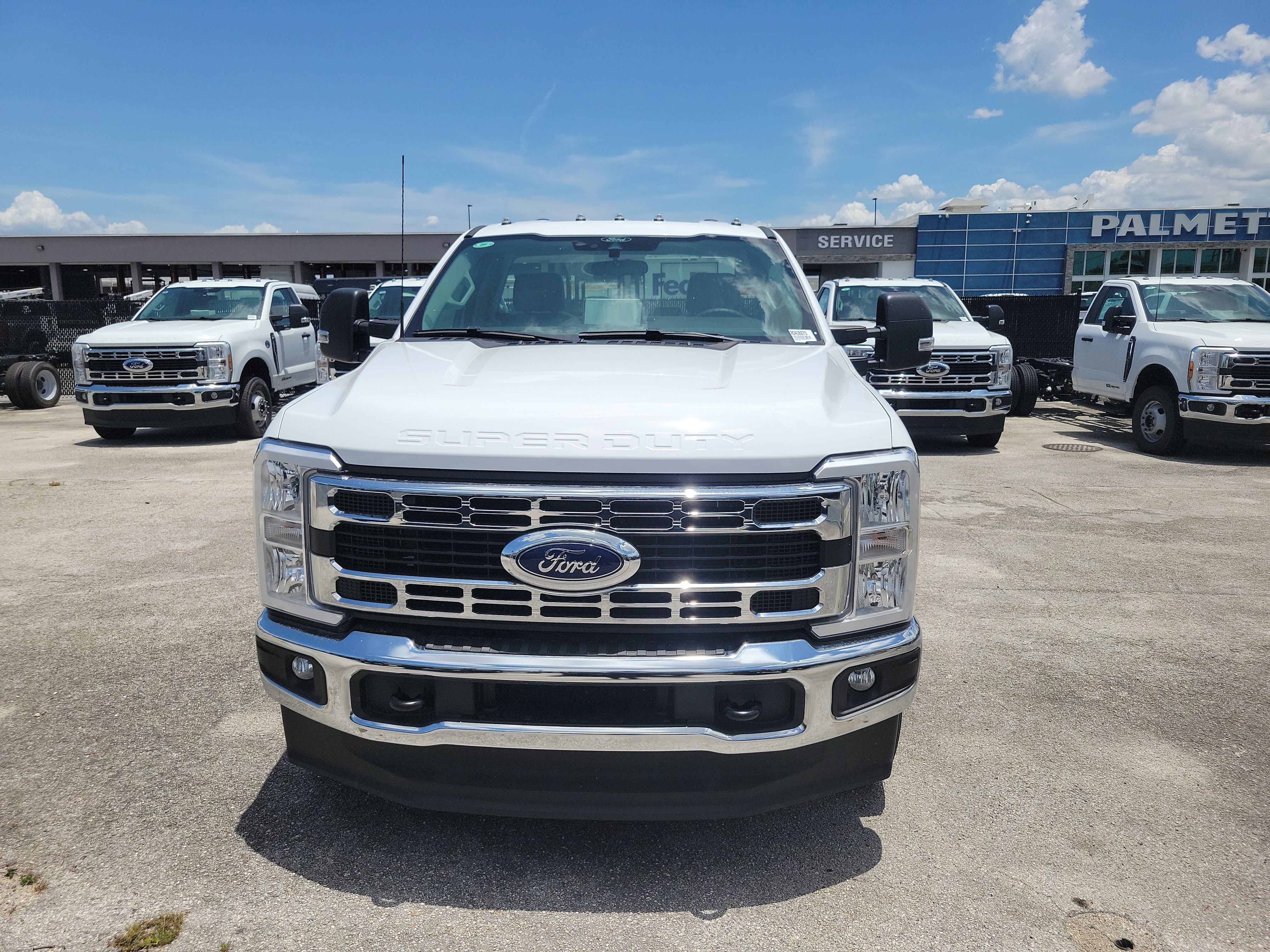 Used 2024 Ford F350 XL w/ XL Chrome Package AWD/4WD image 2