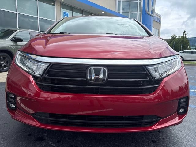 Certified 2024 Honda Odyssey Touring image 2